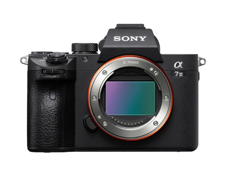Aparat Sony A7 III (body) ILCE-7M3B