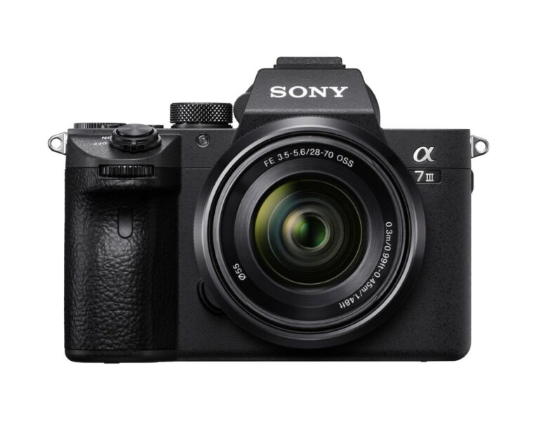 Aparat Sony A7 III z obiektywem SEL2870 ILCE-7M3KB